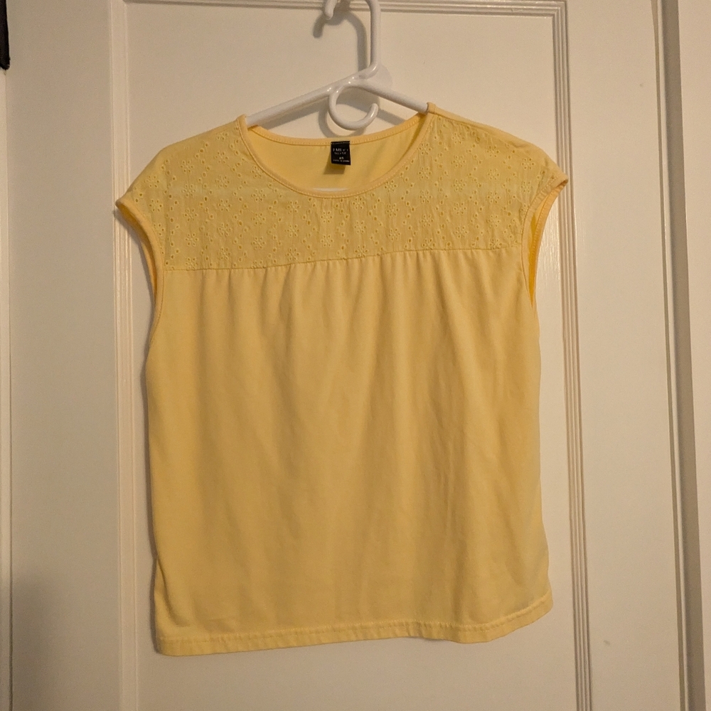 Emery Rose yellow top